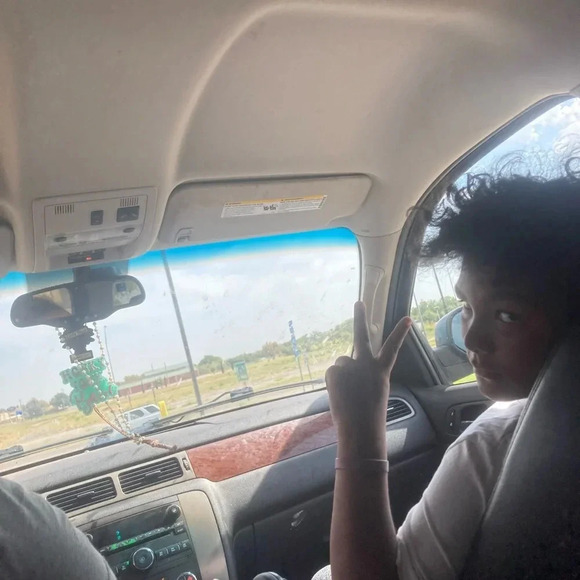 Vera Bradley Scarf Floral Brown Pink White Gray Soft Fringe Rayon 71 x 33 in - Picture 3 of 3